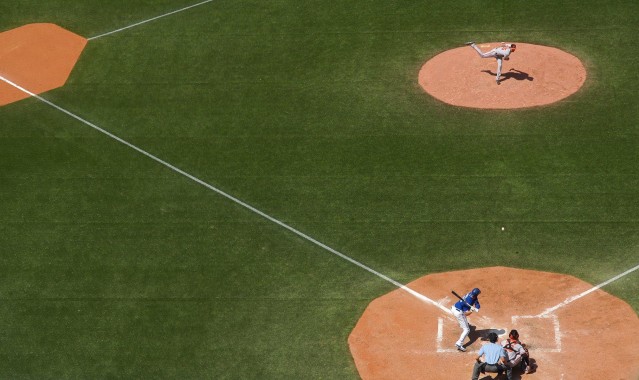 英超争冠白热化，曼城、阿森纳、利物浦三强鼎立，末轮决战悬念迭起