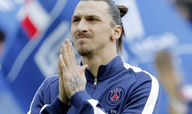 激情对决！同城德比战引爆球迷狂欢夜