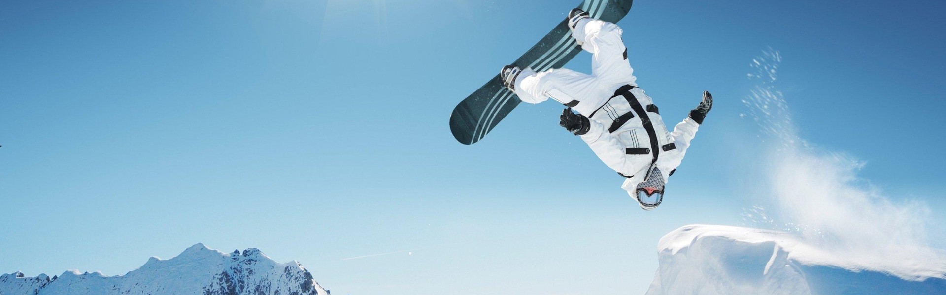 克洛普盛赞斯洛特，他是一位特别好的人，但转会市场的秘密让我惊讶