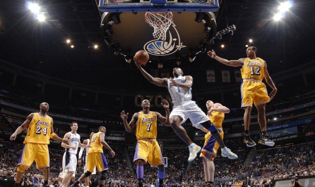 羽生结弦宣布转型职业花滑选手 开启冰上表演新篇章