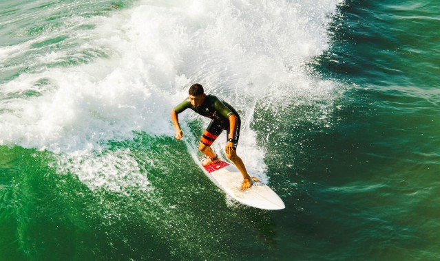 五战两球扛起进攻大旗 沃尔特·马德高票当选纽卡斯尔联九月最佳球员