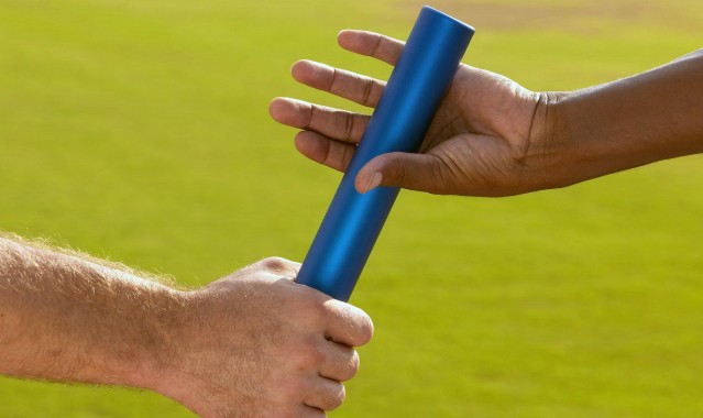 国乒包揽WTT大满贯五冠 马龙樊振东巅峰对决引热议